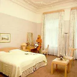 Avant Garde Hotel